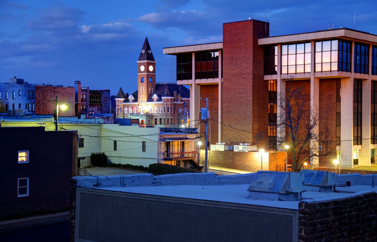 Local Vapor Barrier Installation in Fayetteville, AR