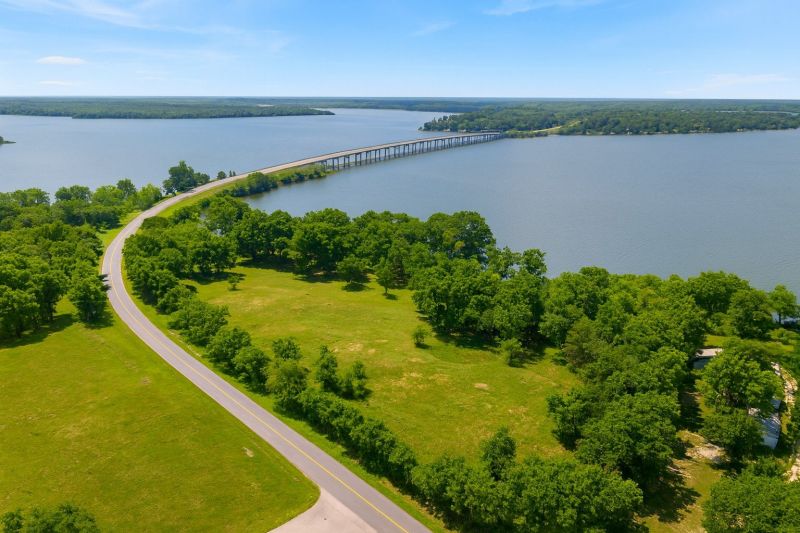 Local Vapor Barrier Installation in Grove, OK
