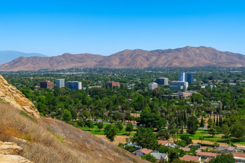 Local Vapor Barrier Installation in Corona, CA
